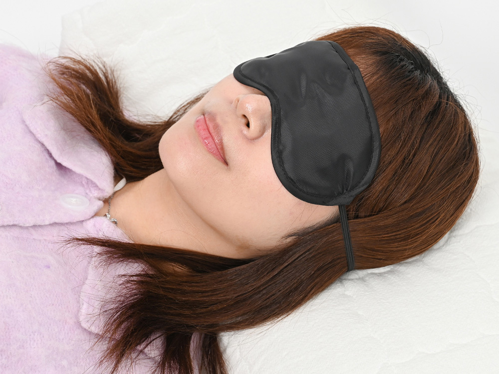 安眠アイマスク